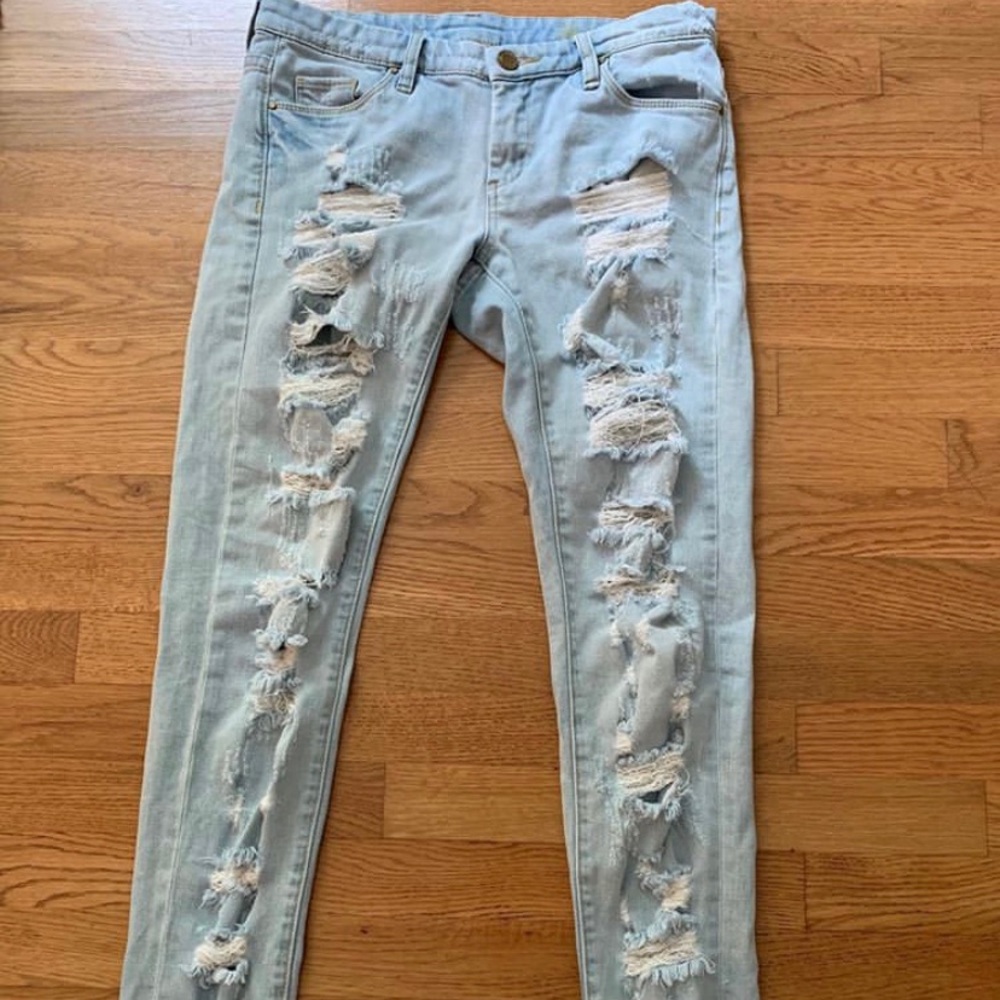 BlankNYC ripped jeans